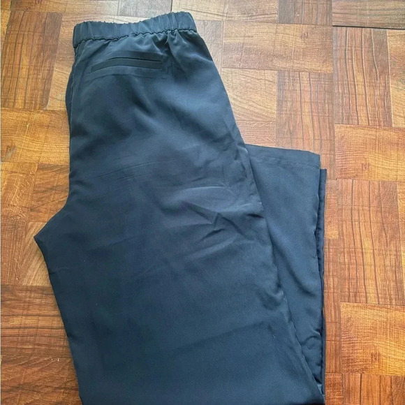 Micheal Kors | Navy Blue wide leg Trousers | L - Picture 2 of 6